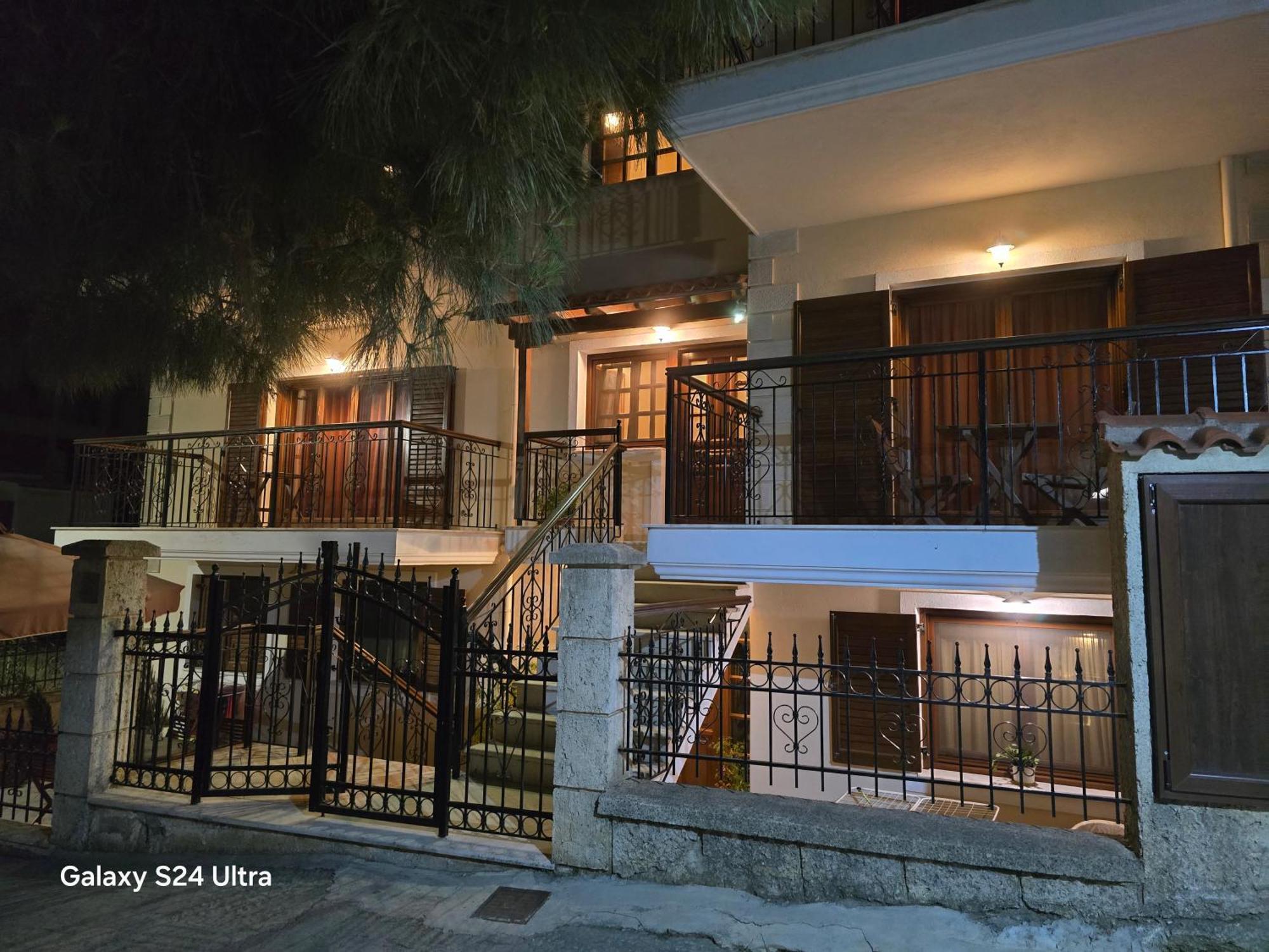 Filidas Apartments Skiathos-Stadt Exterior foto