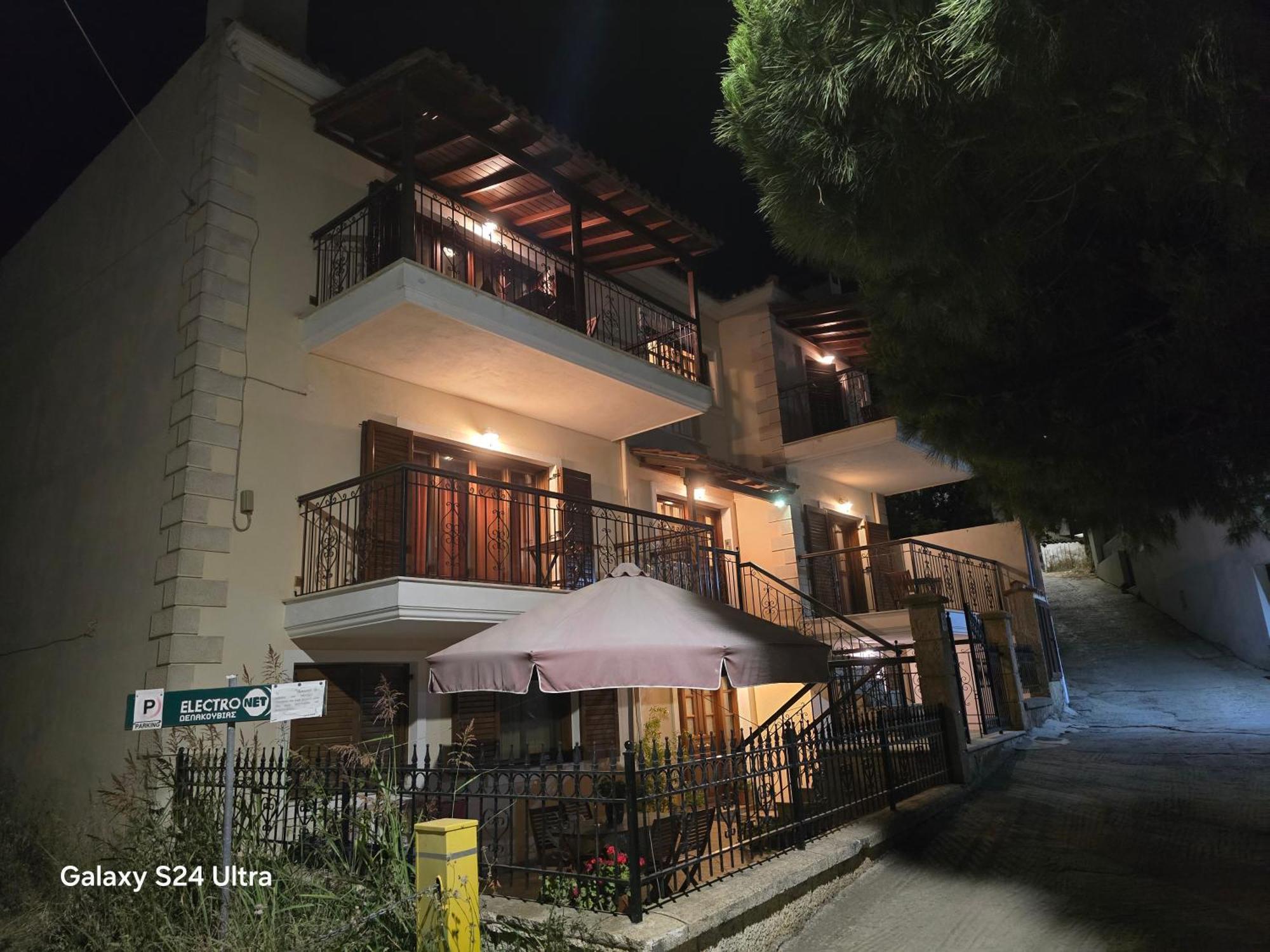 Filidas Apartments Skiathos-Stadt Exterior foto